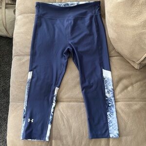 Capri Under Armour leggings, perfect condition